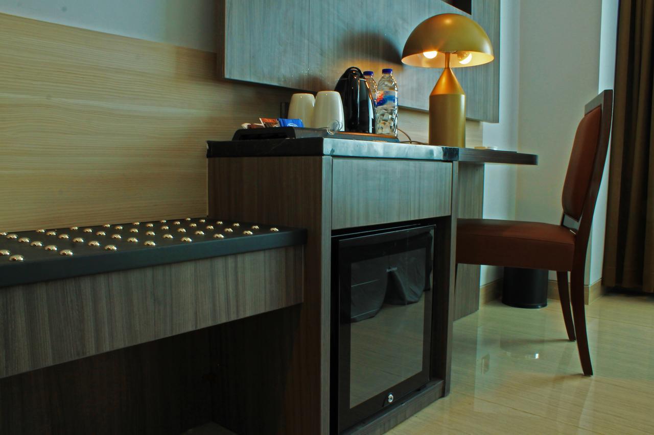 Arthama Hotels Makassar Kültér fotó